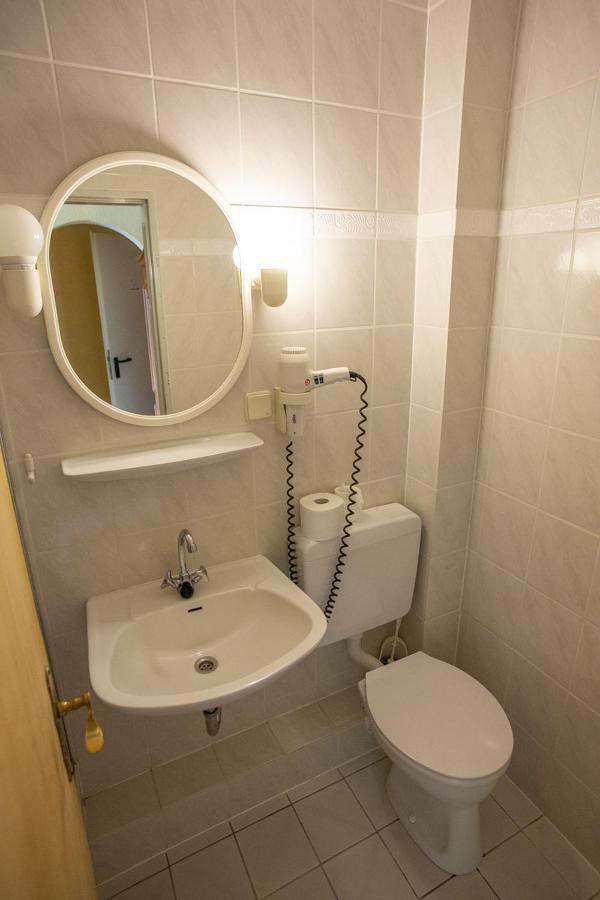 Zum Jean Bonnet Hotel Hofgeismar Buitenkant foto