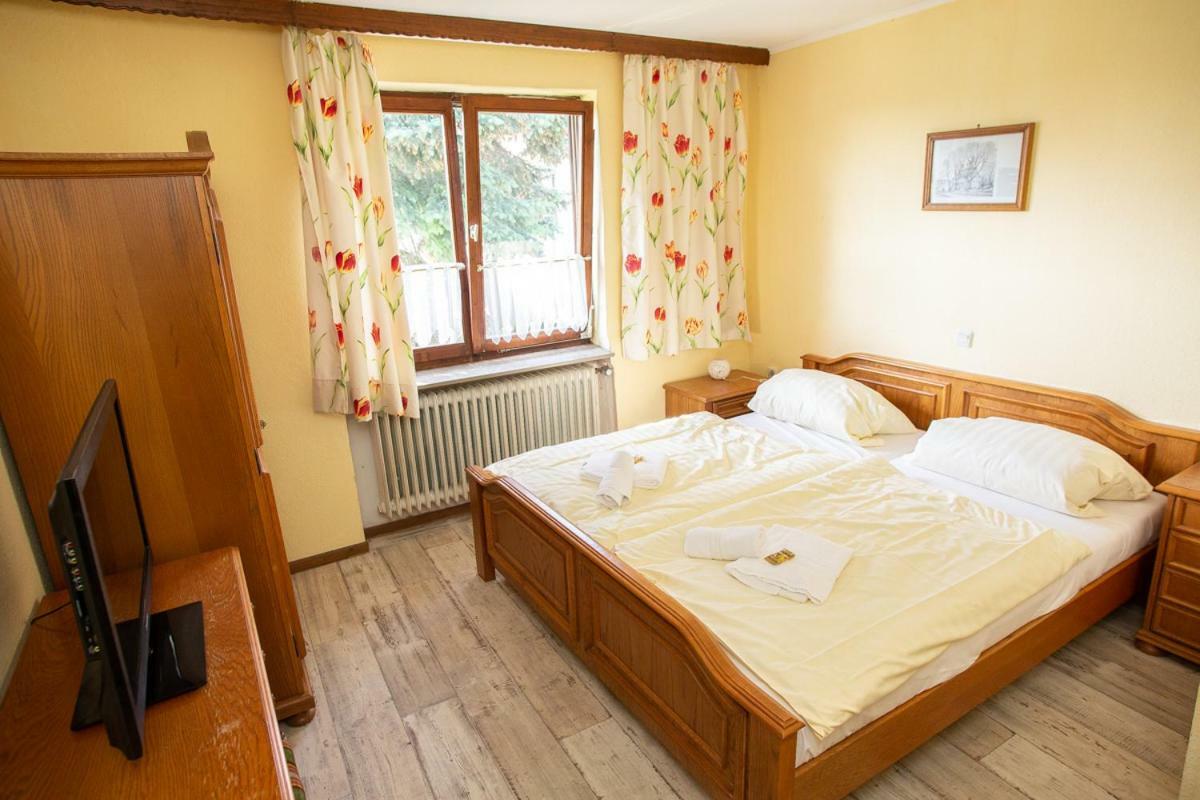 Zum Jean Bonnet Hotel Hofgeismar Buitenkant foto